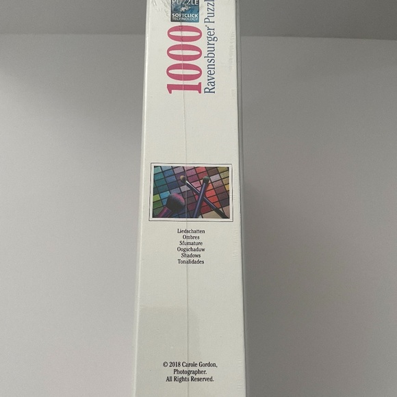 SOLD Ravensburger Shadows Makeup Jigsaw Puzzle NEW - Picture 5 of 5